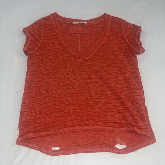 XS We The Free Red Sundance Slouchy T-Shirt Distressed Free People - Picture 2 of 8